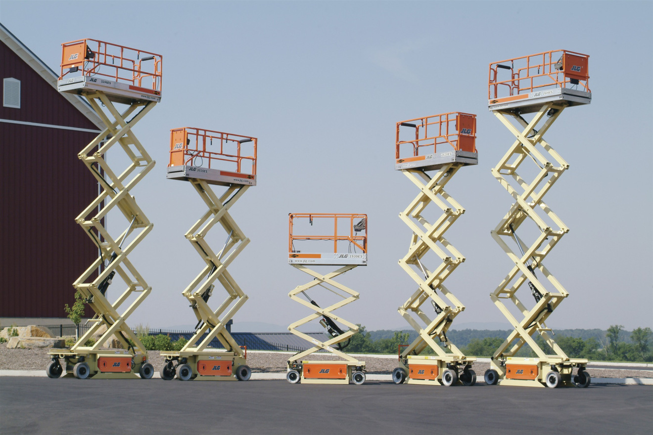 HOW MUCH DOES IT COST TO RENT A SCISSOR LIFT?